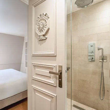Des Arts - Saint-germain Hotell