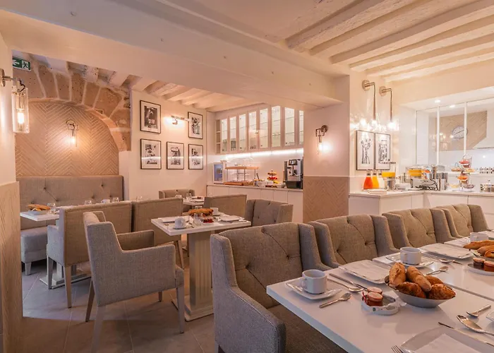 Des Arts - Saint-germain Paris